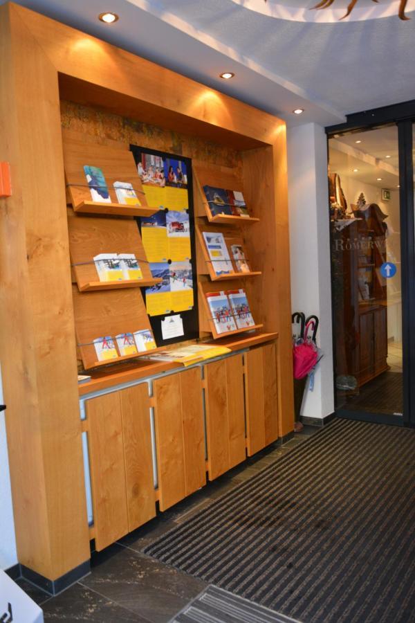 Hotel Am Roemerweg Фис Экстерьер фото