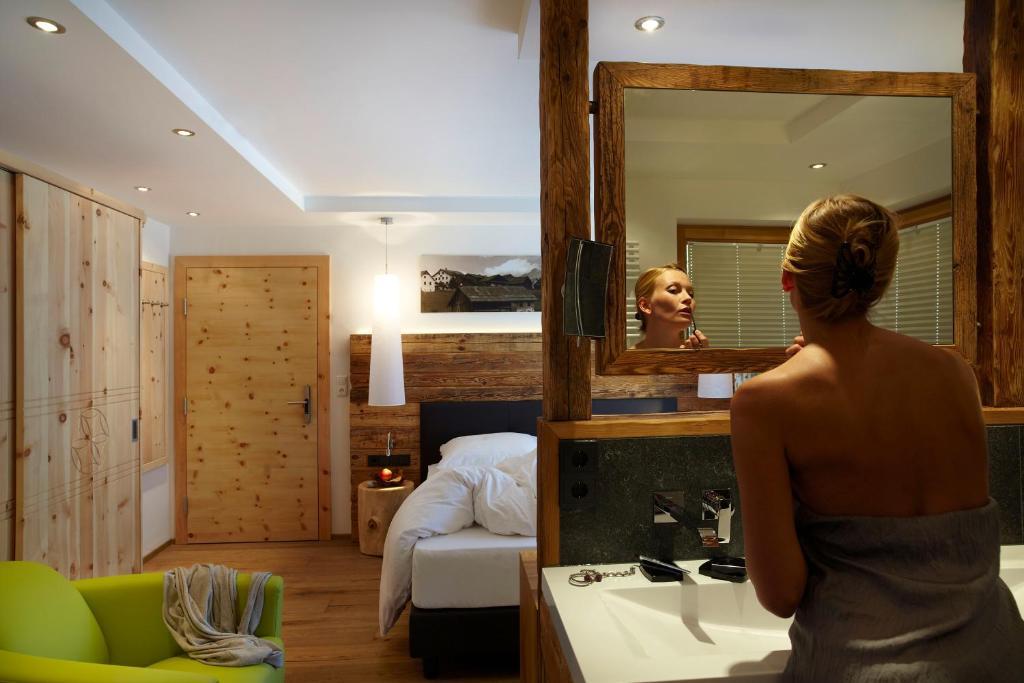 Hotel Am Roemerweg Фис Номер фото